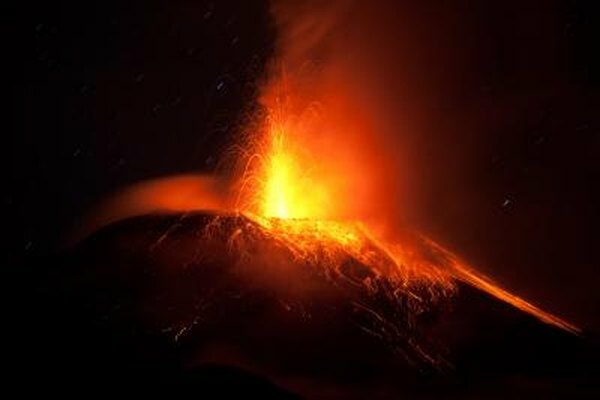 Ерупције сложених вулкана могу бити одвојене стотинама хиљада година.