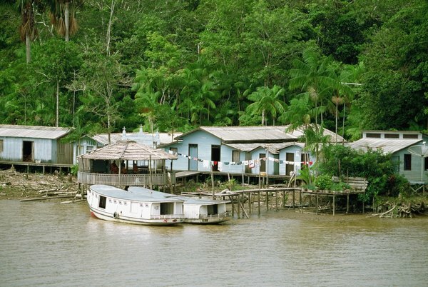 Amazonas er hjemmet til mer enn 30 millioner mennesker