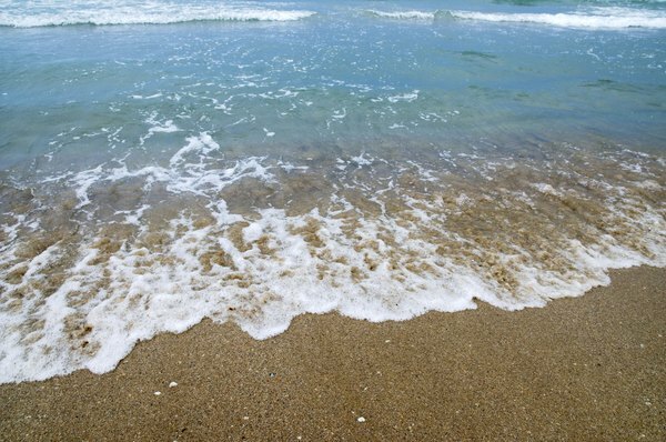 Una marea semidiurna tiene dos episodios de pleamar igual y dos episodios de pleamar igual cada día.